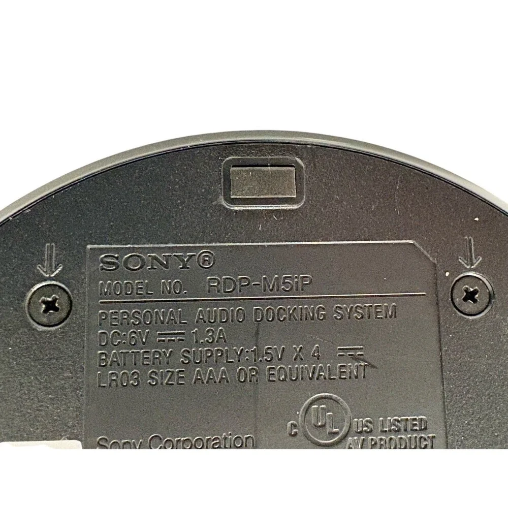 Sony Personal Audio Docking System RDP-M5iP iPod iPhone Speaker (No Power Cord)